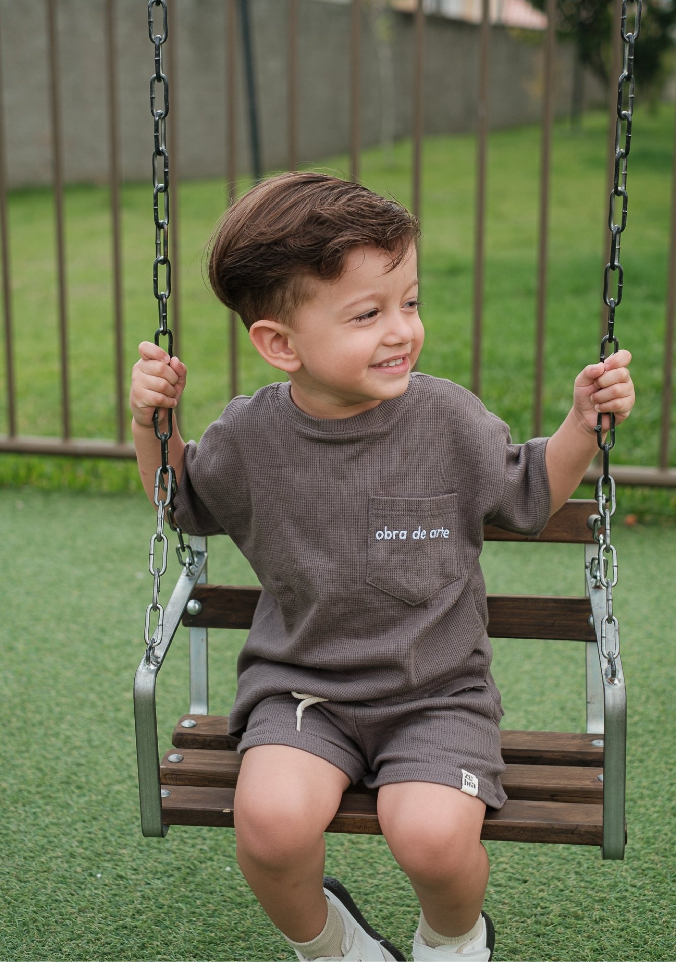 Conjunto Infantil Oversized Joy Block Bordado Obra de Arte CHUMBO